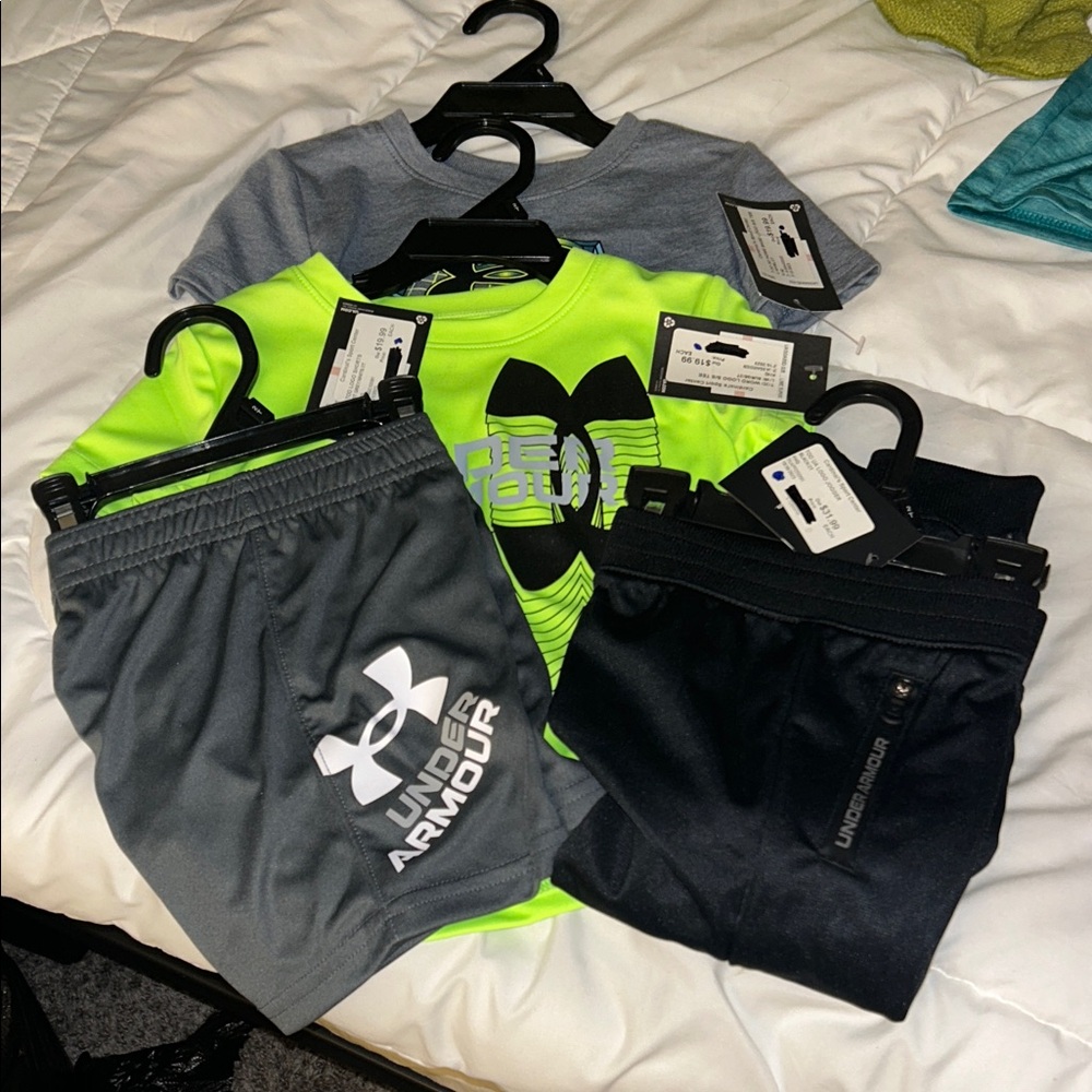 Under Armour Neon Green and Gray Kids' Set